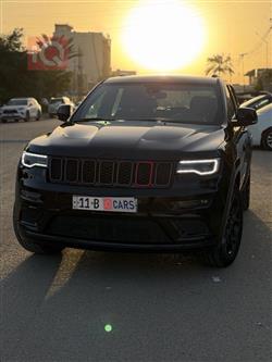 جیپ گراند شیرۆکی